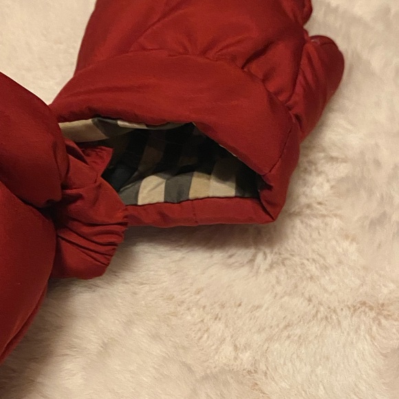 BURBERRY Kids Baby Red Down Puffer Coat w/ Mittens Nova Check House Lining 3M - Picture 16 of 16